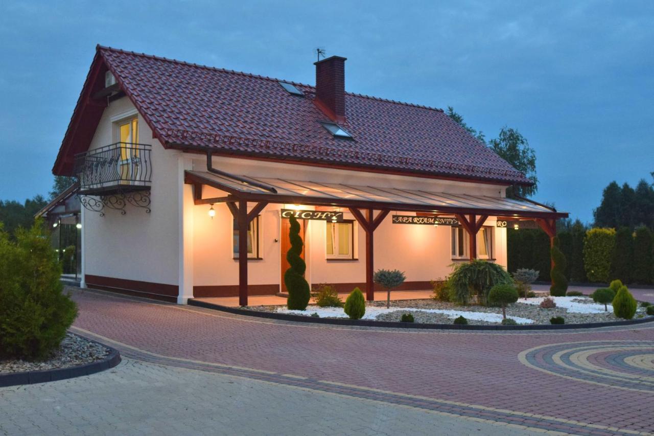 Rezydencja Elzbiecin Busko Zdroj Luaran gambar